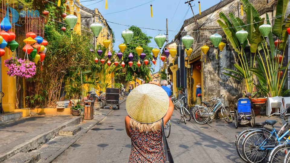 Vietnam en dos tiempos · Asia esencial